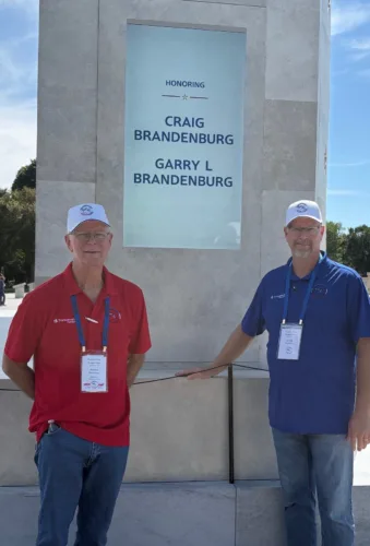 Marshall County veterans participate in Eastern Iowa Honor Flight